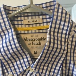 Men’s Casual Button Down Shirt